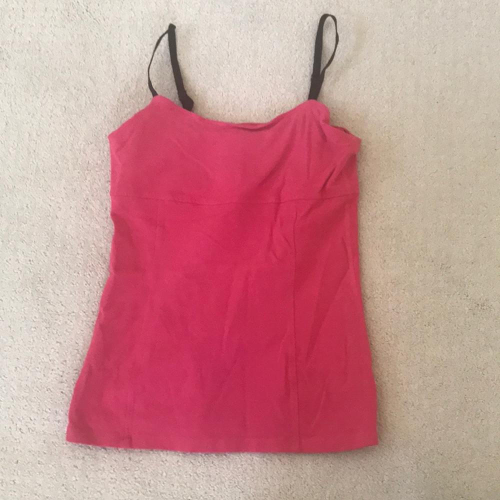 Beyond yoga redish pink workout top